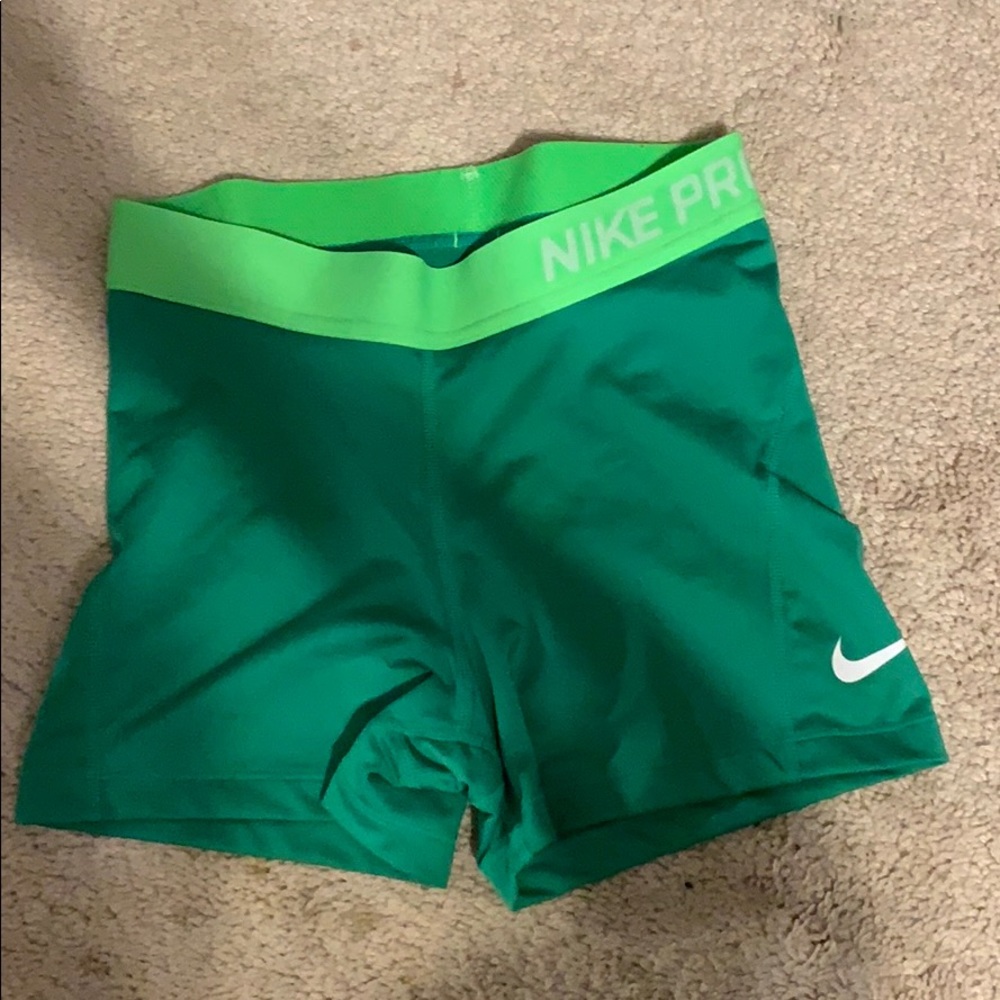 Nike pros